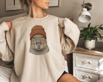 Capybara Graphic Sweatshirt