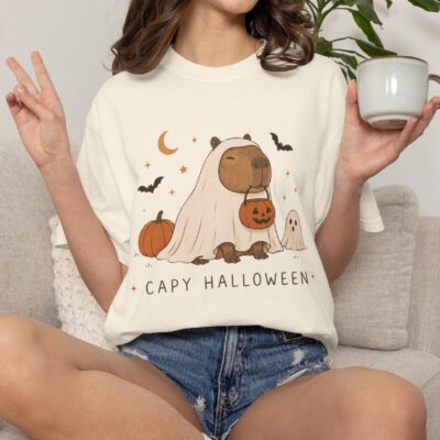 Capybara Vintage Halloween T-Shirt